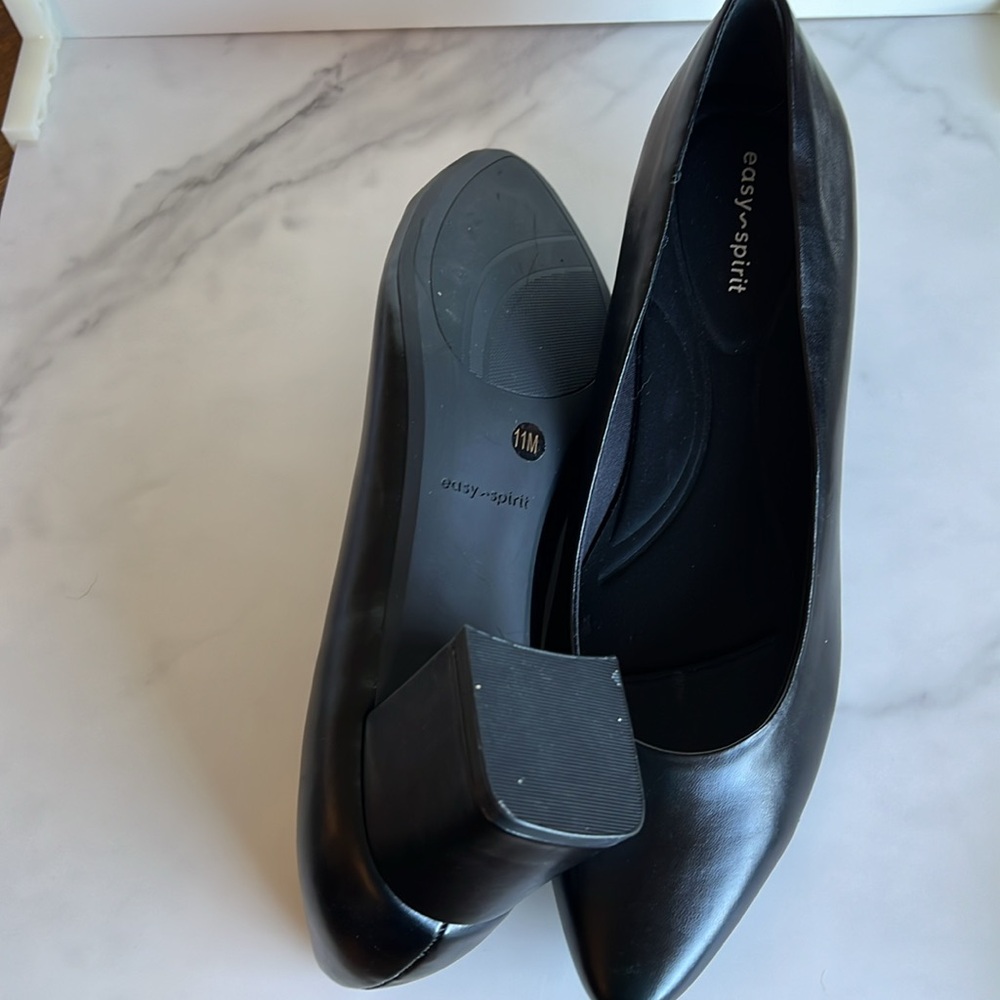 Nwot Easy Spirit Nicole Almond Toe Pump Size 11 View 2